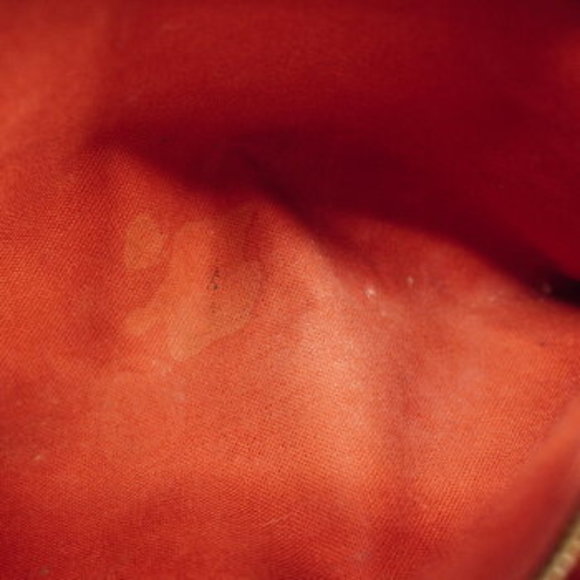 Louis Vuitton Damier Chelsea Shoulder Bag - Picture 6 of 16